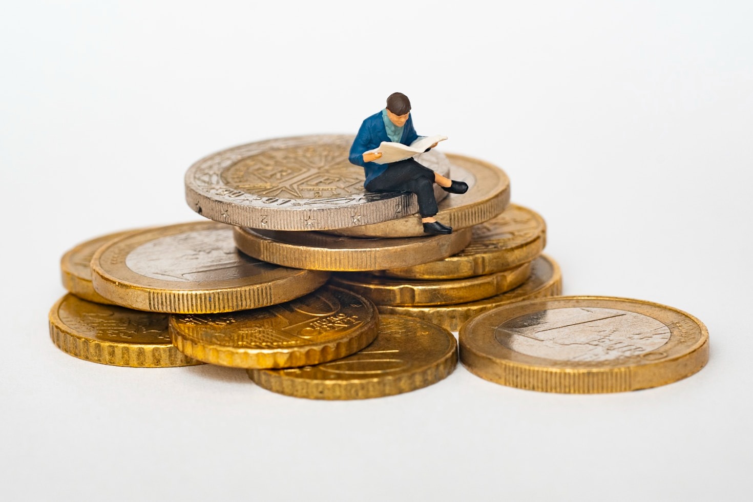 Read more about the article Why Market Volatility Creates New Investment Paths